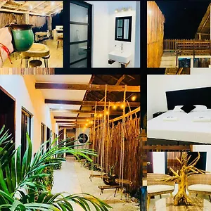 Soi 3*, Bacalar Mexico