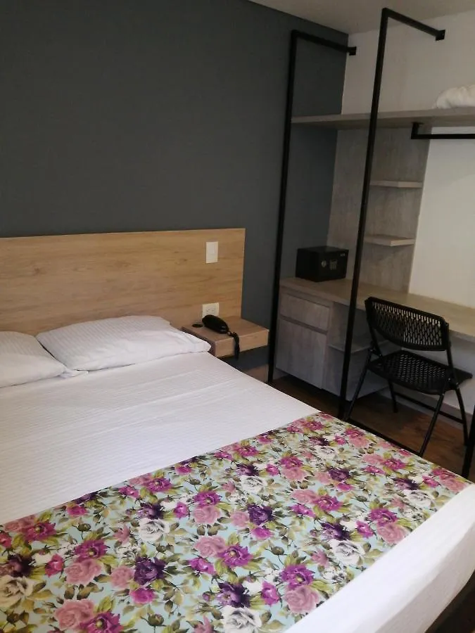 Hotel Poma Rosa Medellin