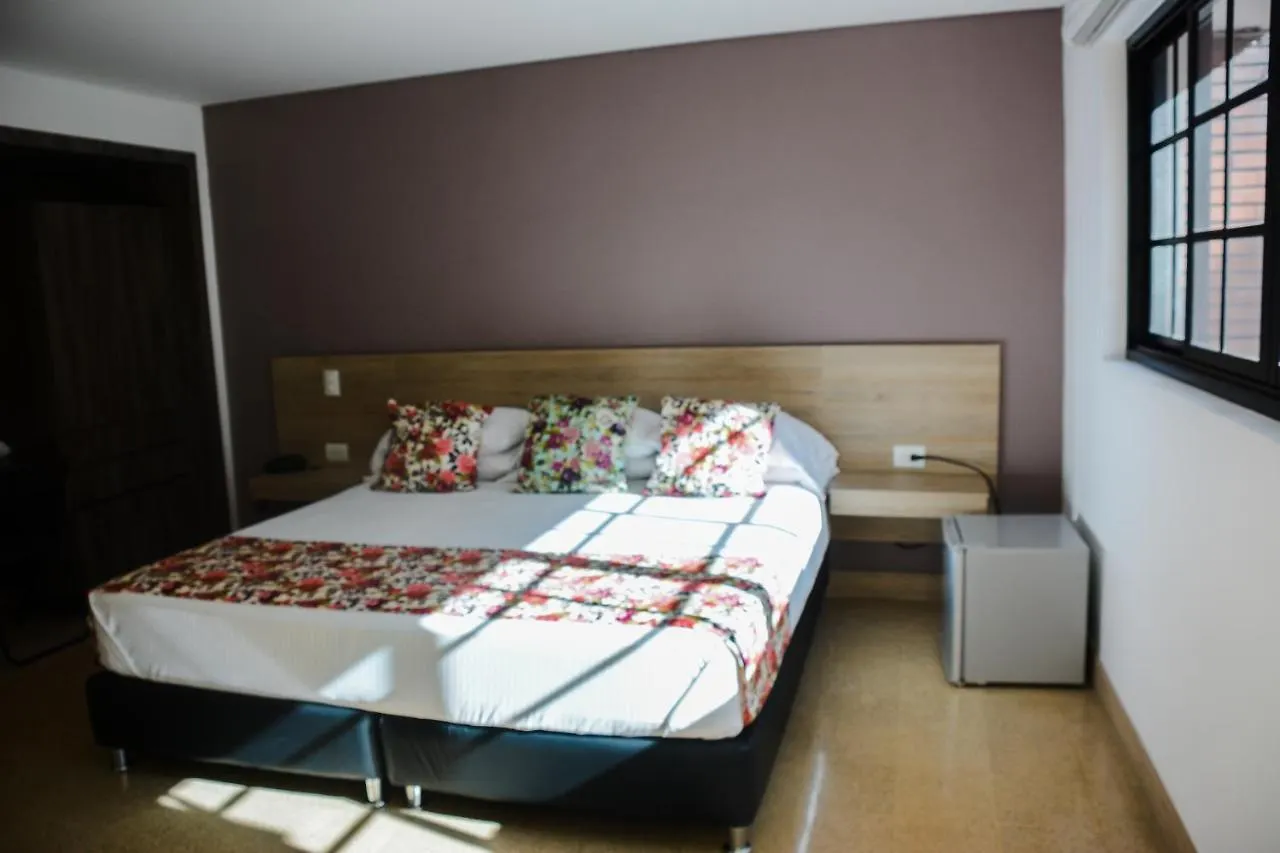 Hotel Poma Rosa Medellin