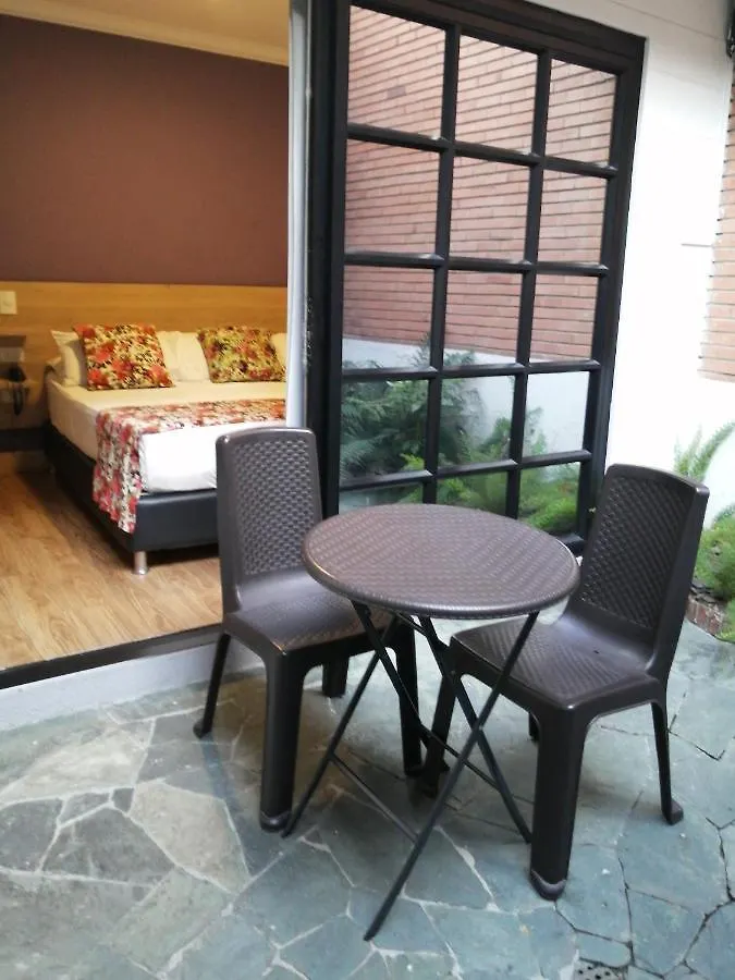 ****  Hotel Poma Rosa Medellin Colombia