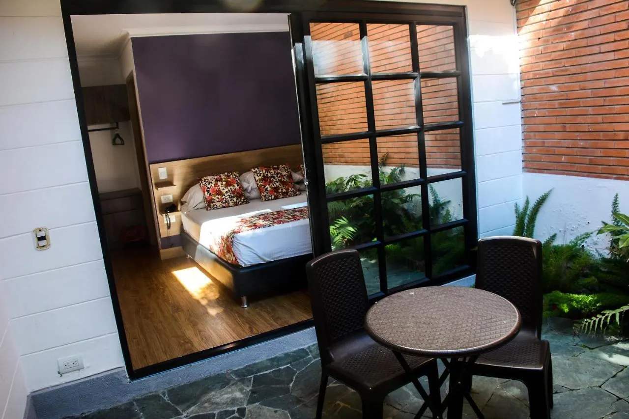 Hotel Poma Rosa Medellin