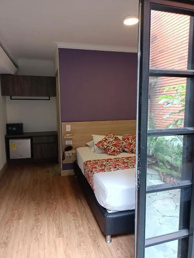 Hotel Poma Rosa Medellin