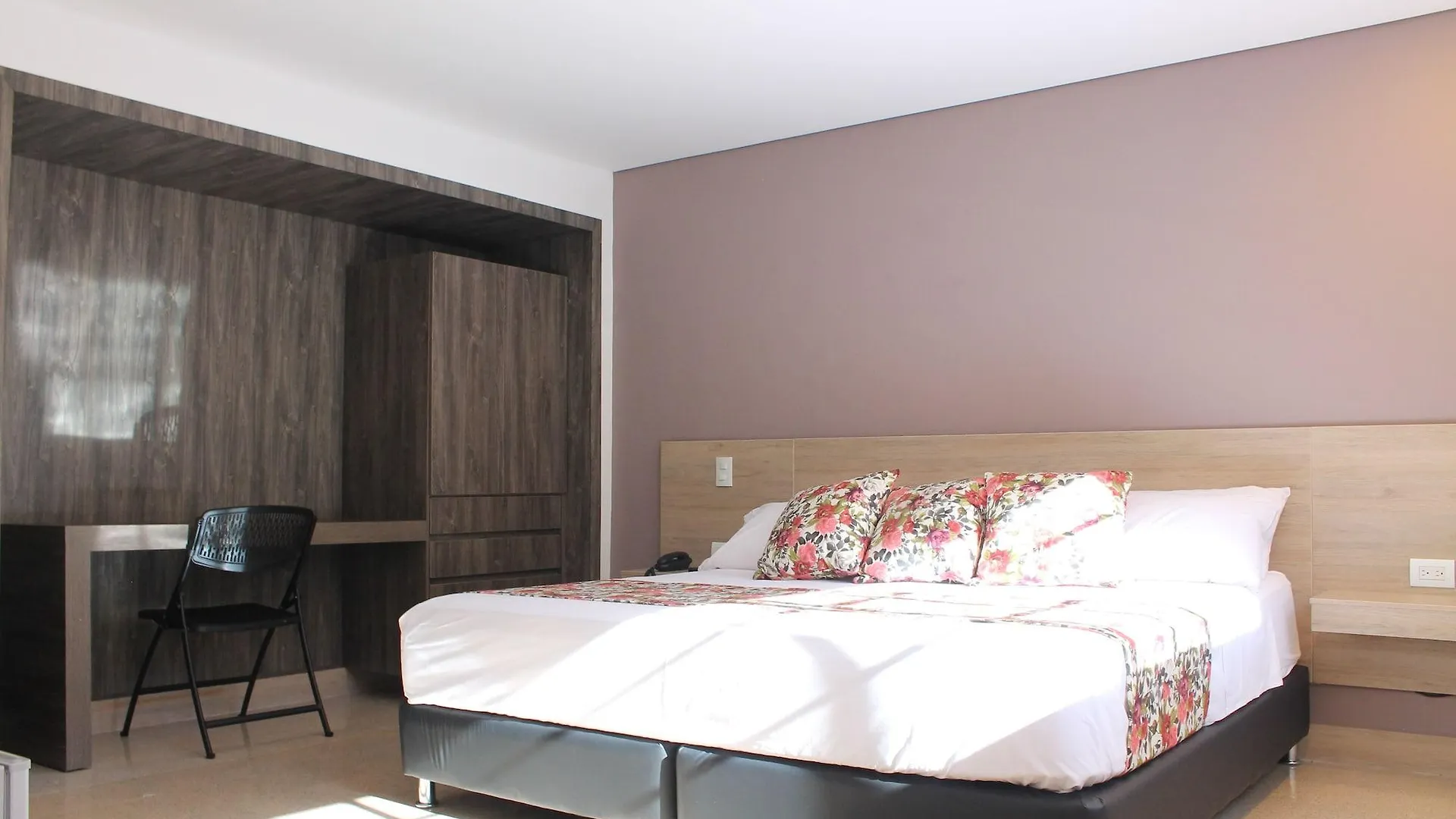 Hotel Poma Rosa Medellin