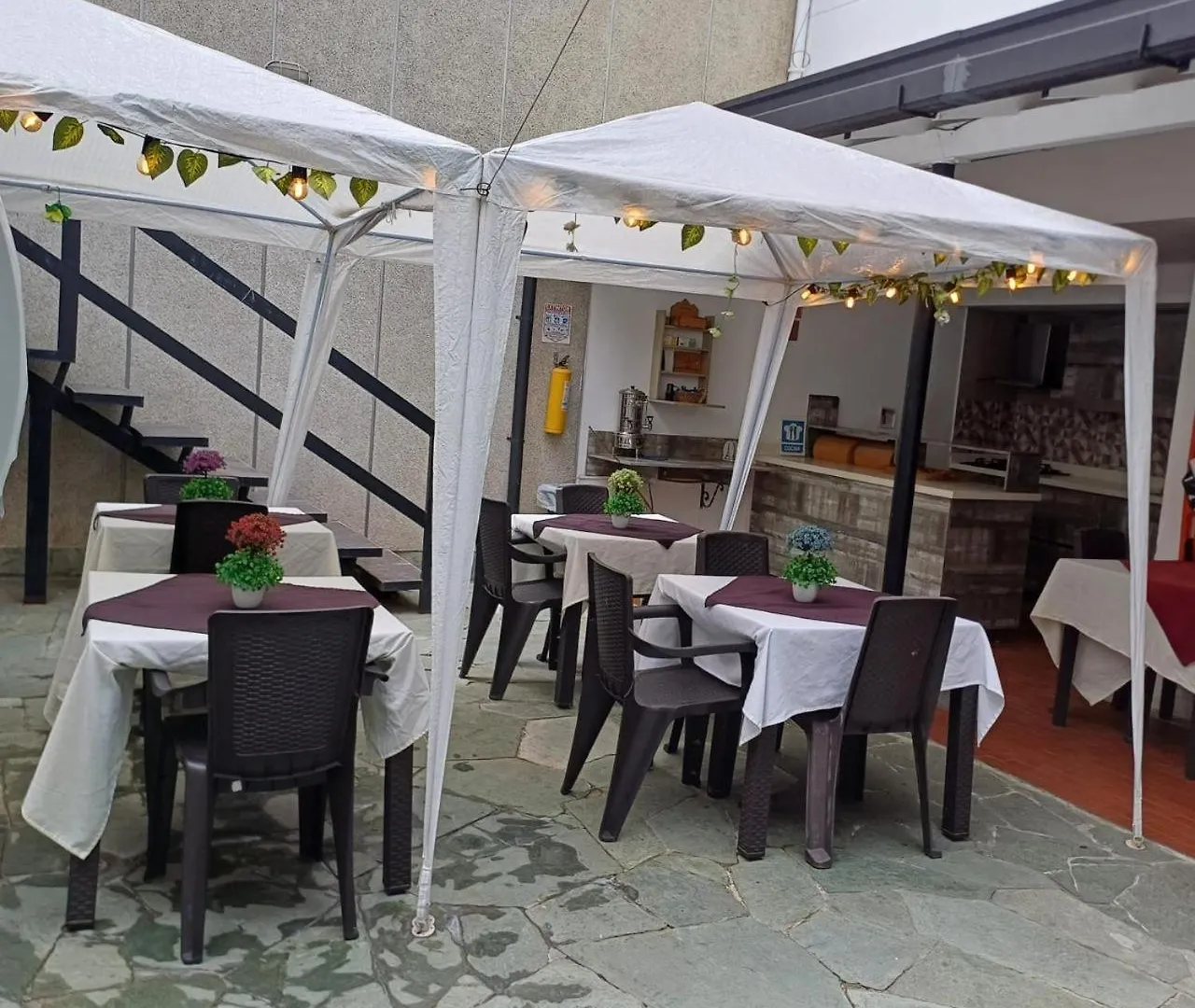 Hotel Poma Rosa Medellin Colombia
