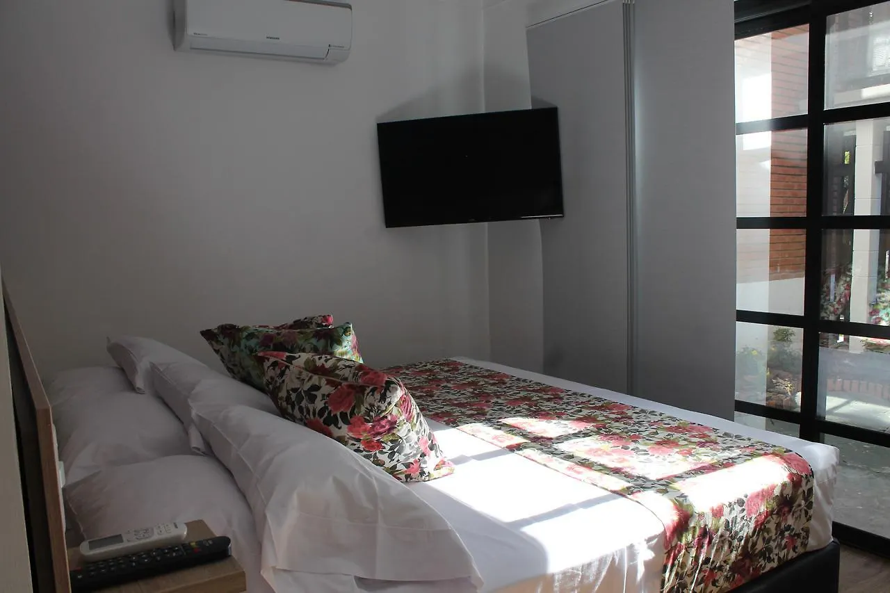 Hotel Poma Rosa Medellin Colombia